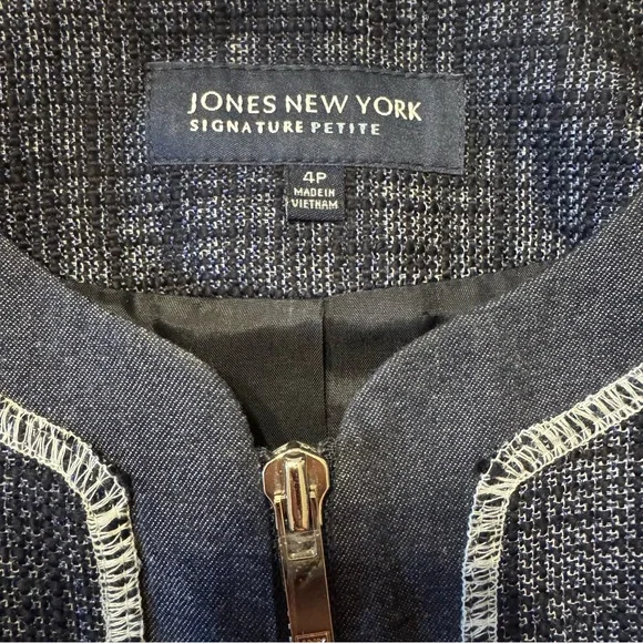 Jones New York Navy Textured Blazer (A2-8) - Picture 3 of 3